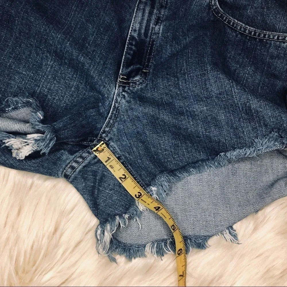 Tommy Hilfiger denim frayed hem shorts sz 8 - Image 6
