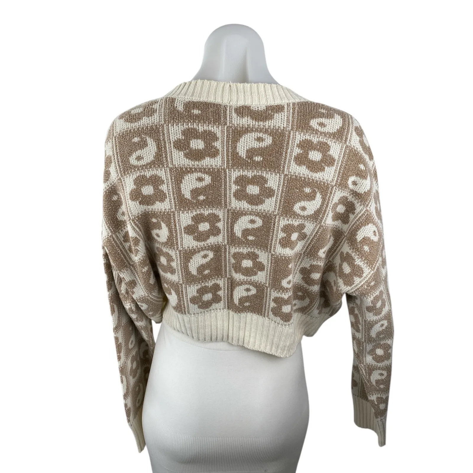 American Eagle Women's Beige Floral Yin Yang Crop Button Up Cardigan Sweater M Size M - Image 2