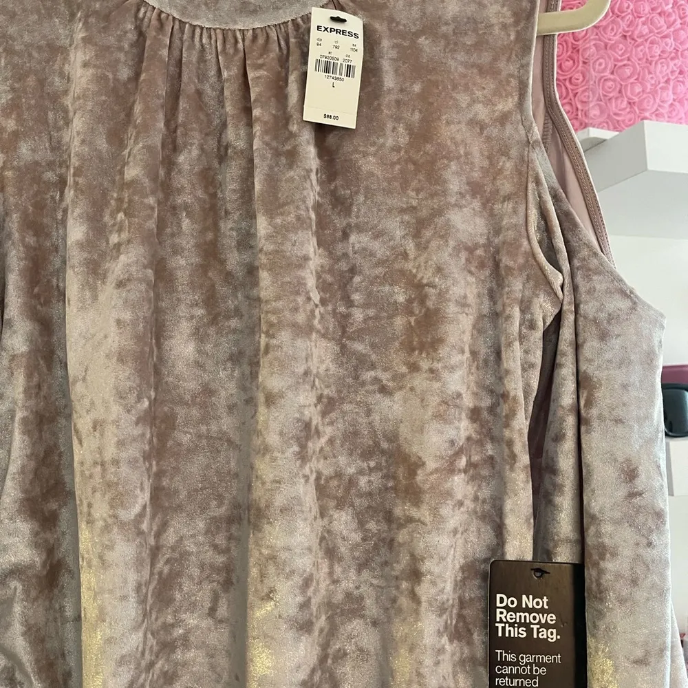 EXPRESS Velvet Cold Shoulder Event Dress - Image 6