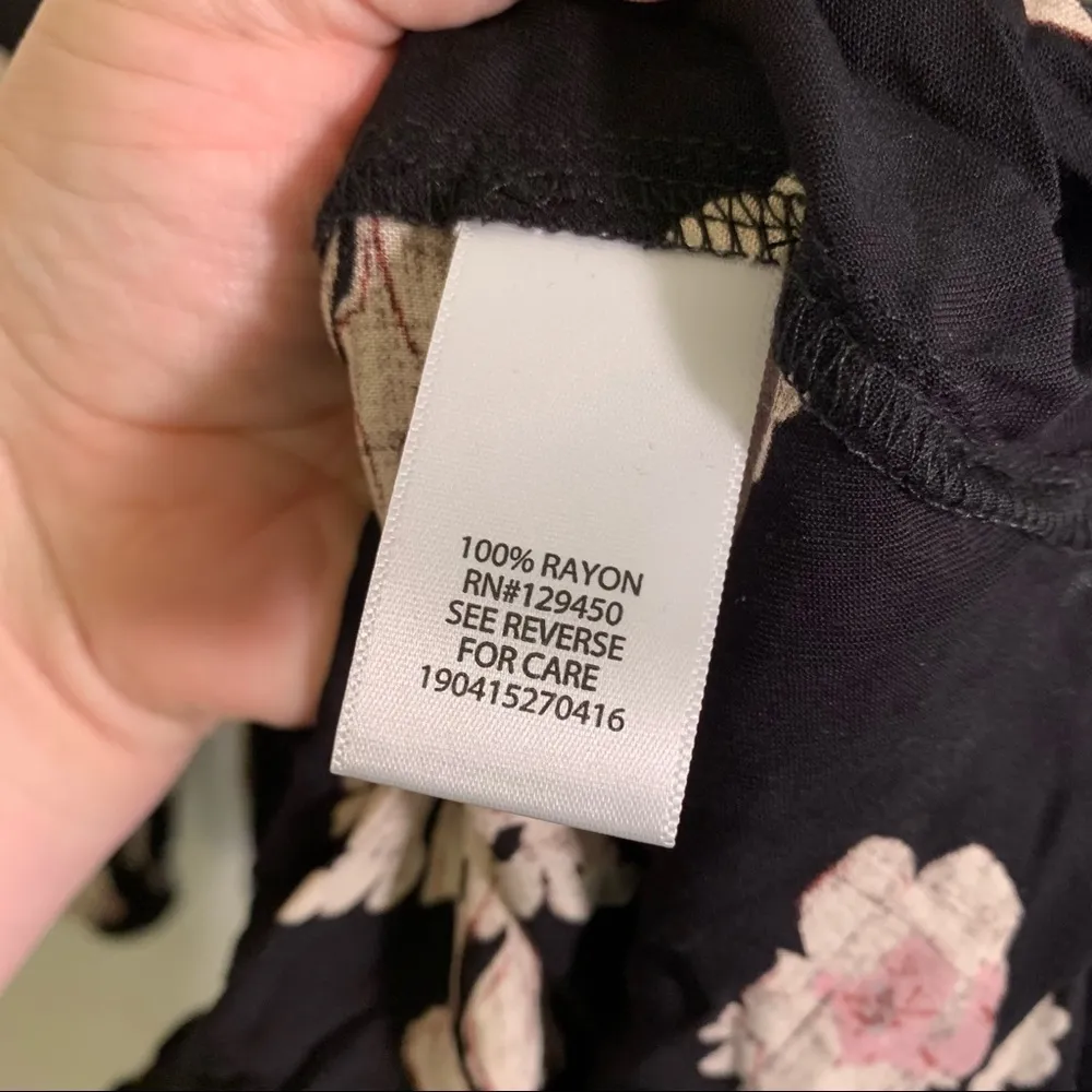 Candie’s Button Down Tie Front Top Black Floral - Image 9