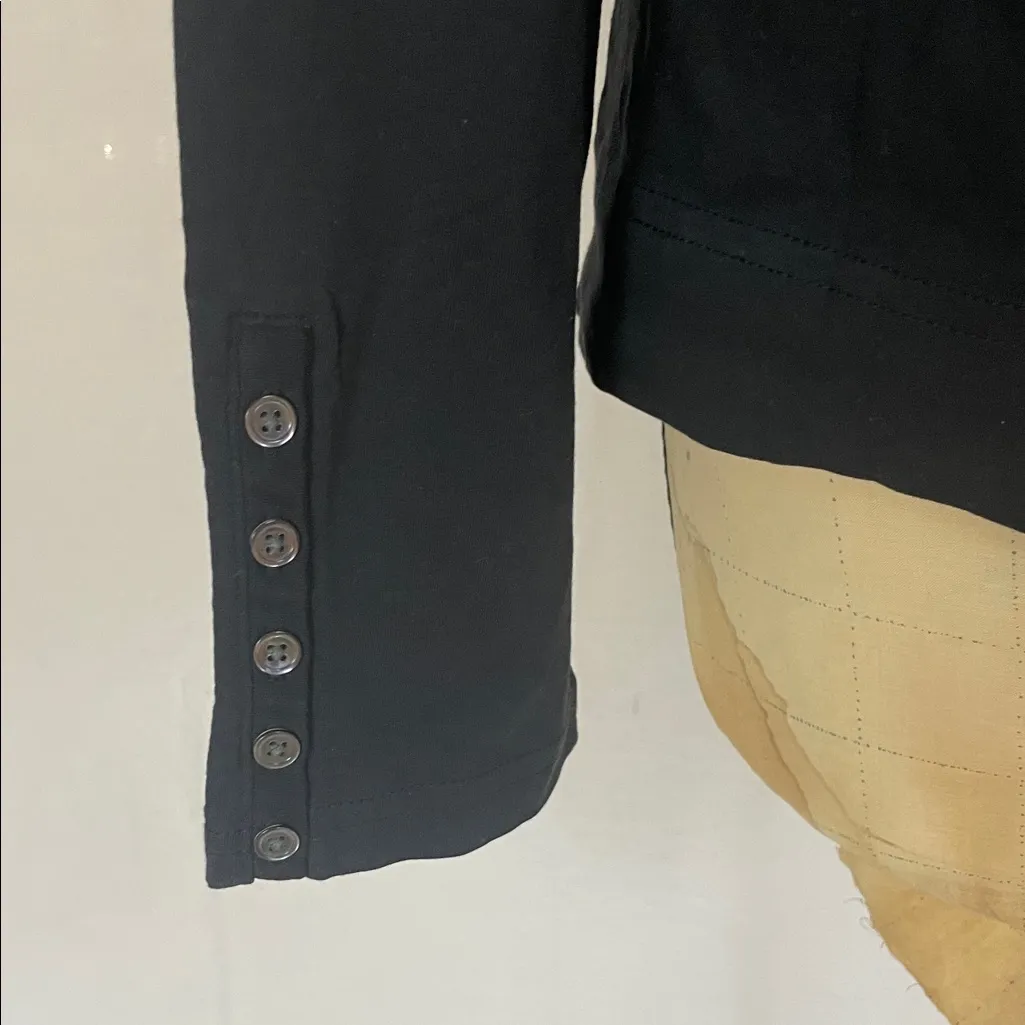 aeve Black V - Image 3