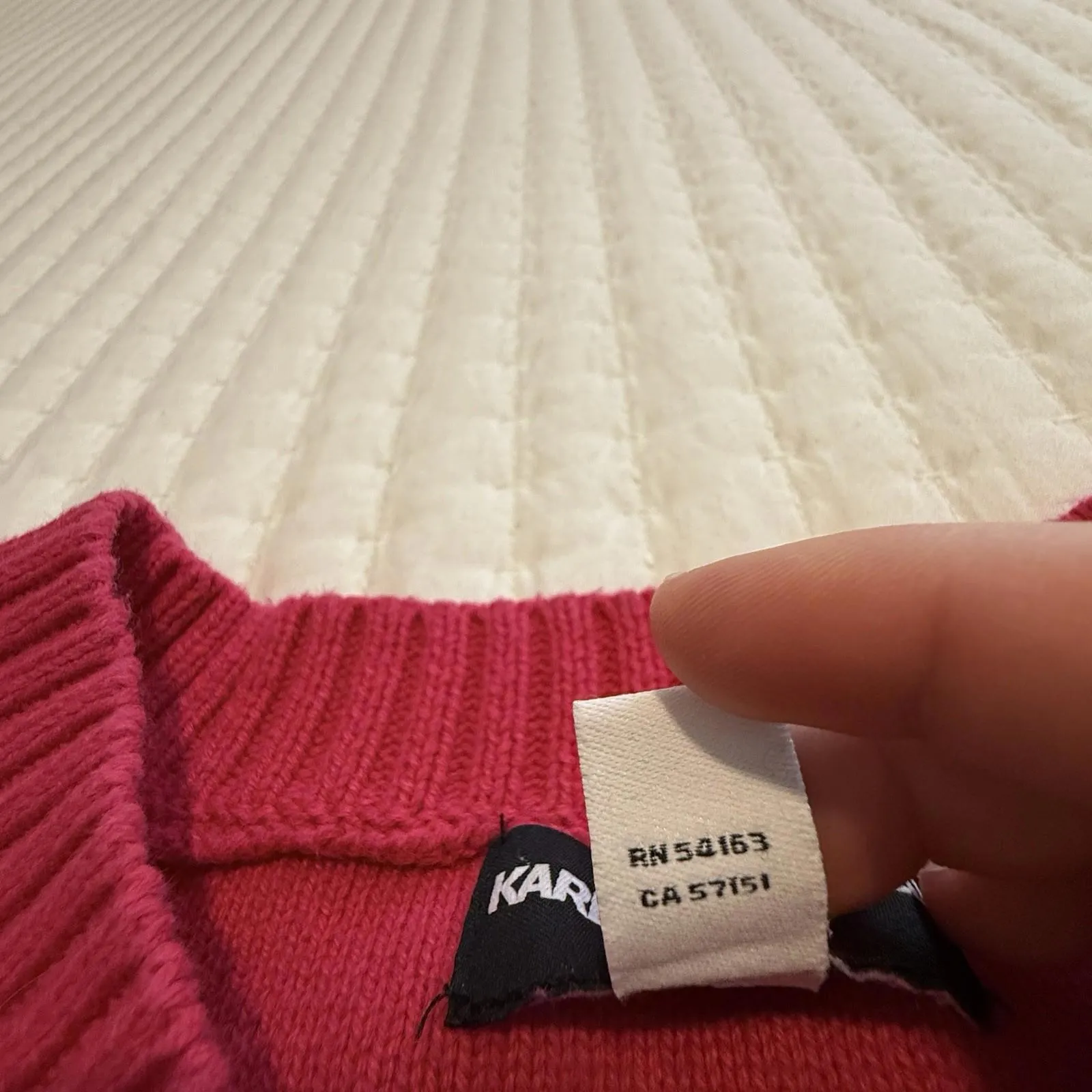 Karl Lagerfeld  Eiffel Tower Pink / Black Pullover Knit Sweater Sz L Large - Image 12