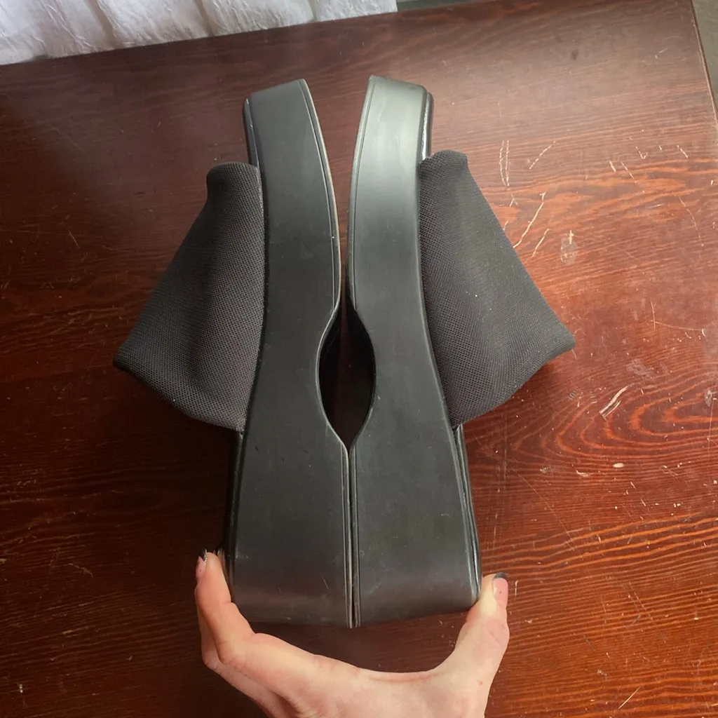 Womens 90s y2k Black 2.25" Platform Sandal Sz 9 Open Toe Rachel Green Clueless - Image 13