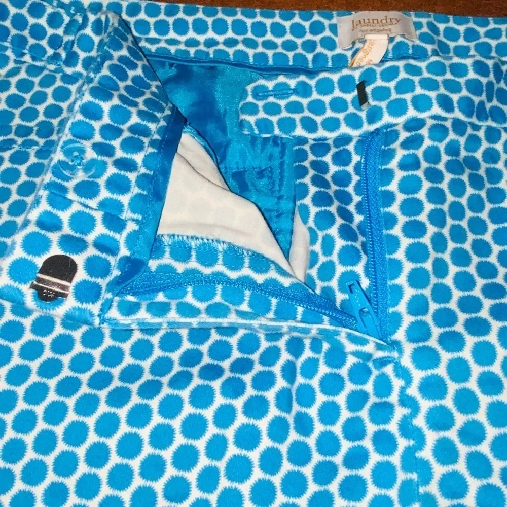 Laundry By Shelli Segal Turquoise & White Polka Dot Bermuda Shorts Size 8 - Image 7