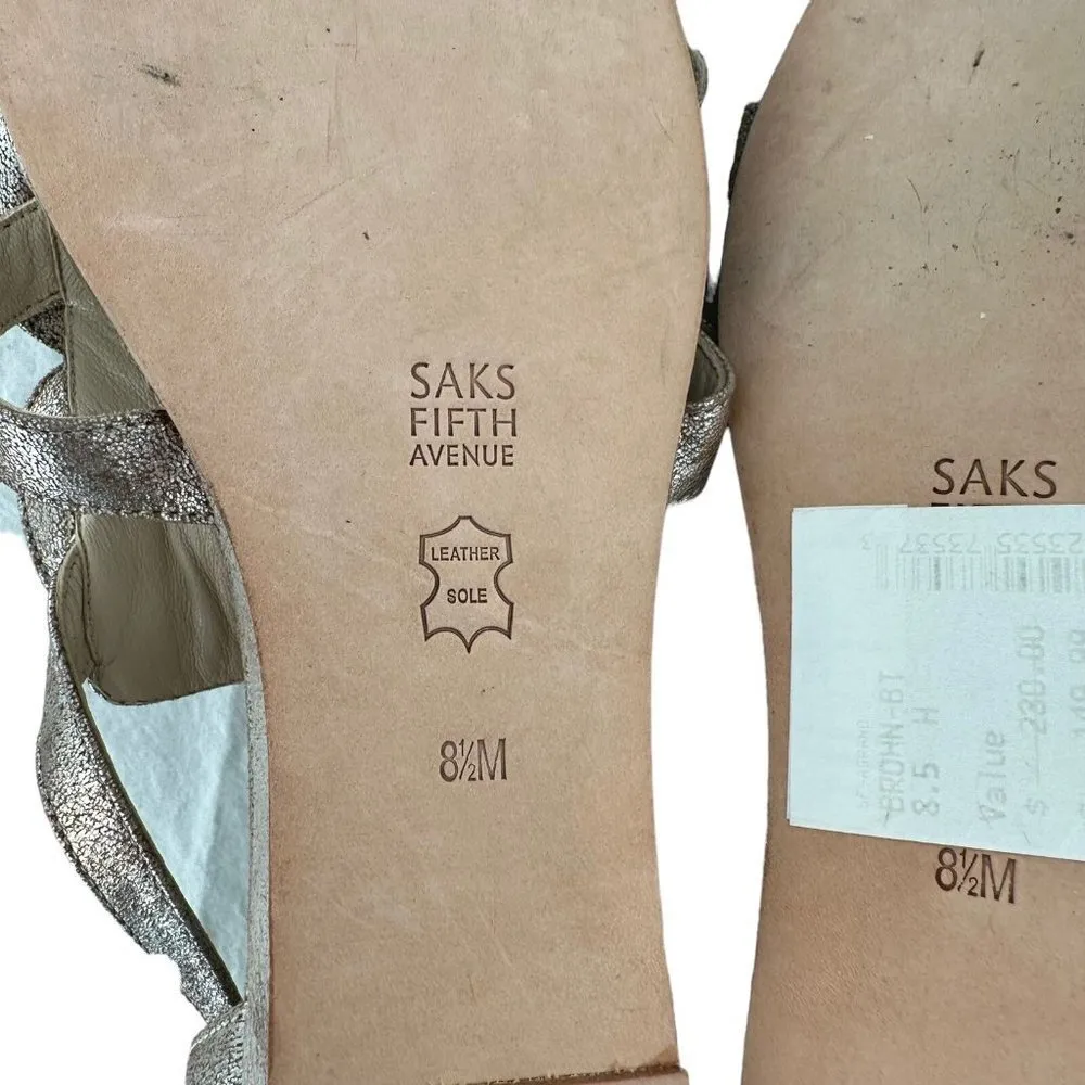 NEW Saks Fifth Avenue Metallic Silver Leather Rosette Flat Sandal Size 8.5 M - Image 7