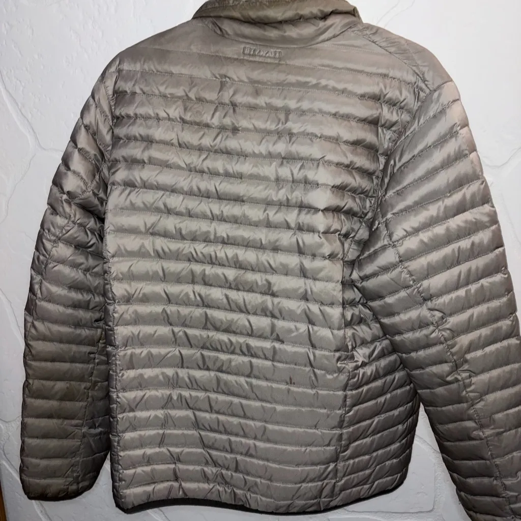 Eddie Bauer Women's Gray Puffer Jacket - Image 2