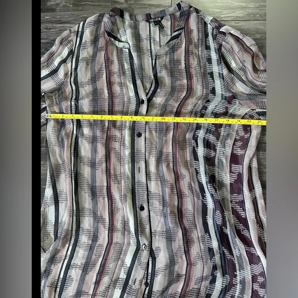 Nic+Zoe 100% Silk Multi Painted Stripe Top Shirt Button Down Long Sleeve Size L - Image 6