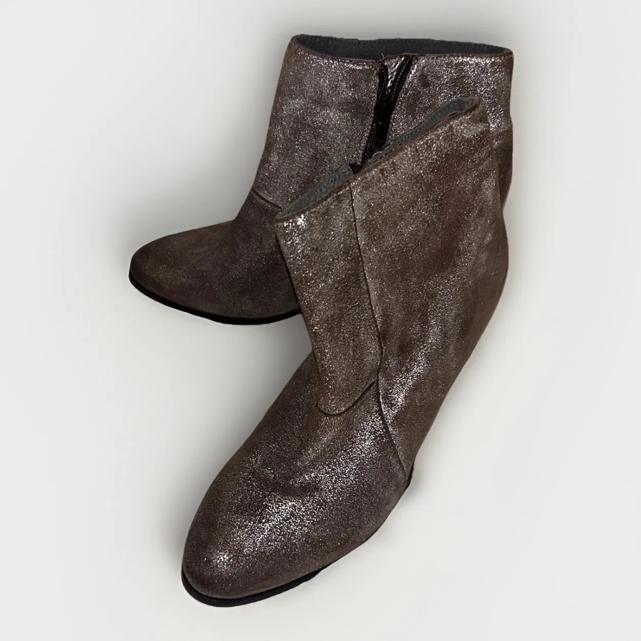 Seychelles‎ Women Distressed Metallic Pewter Western Zip Ankle Boots sz 9 - Image 2