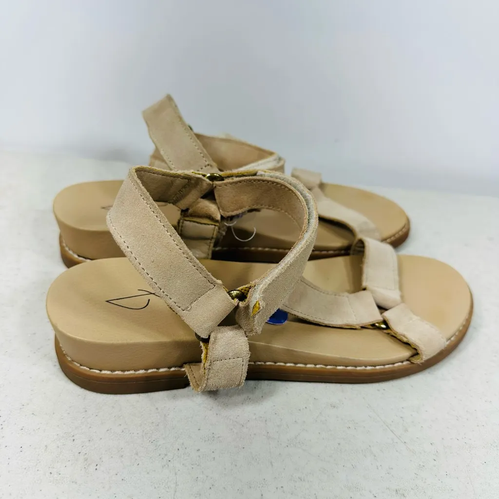 Joie Tan Women's Sandals size 8,5 - Image 2