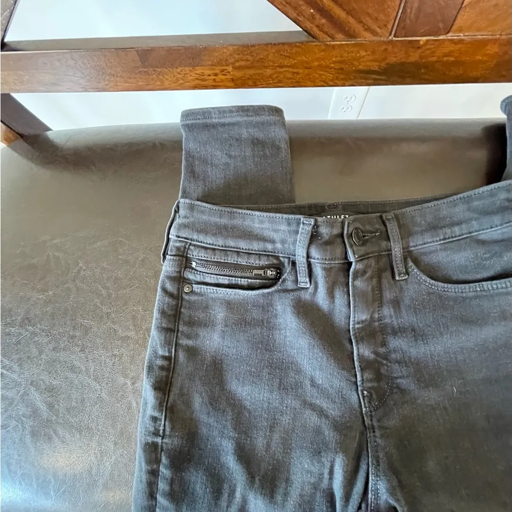 Athleta SIze 2 Tall Black Denim Skinny Jeans rocker concert emo street wear - Image 5