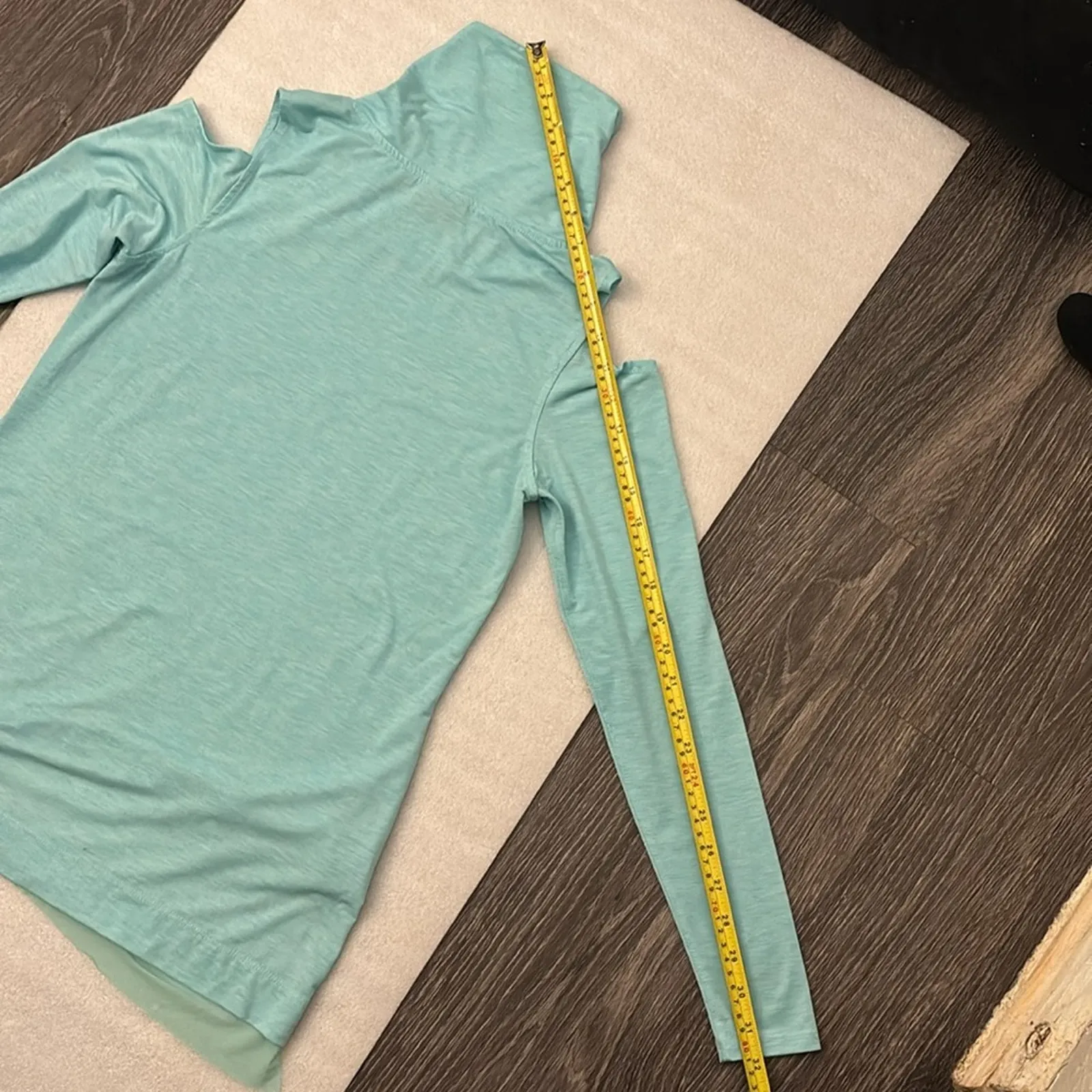 Nanette Lepore Women's Cold Shoulder Top Tunic Angel Blue  XS Athleisure Casual - Image 11