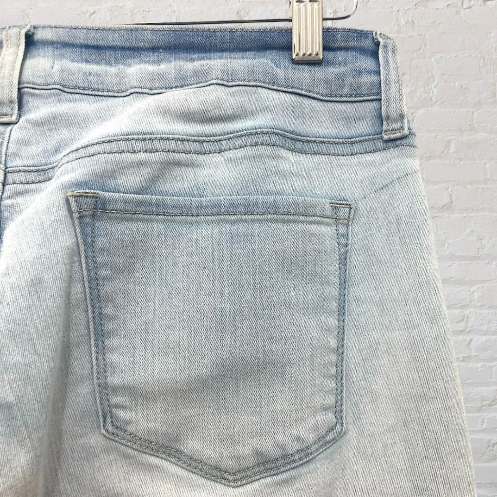 NYDJ Ami Ankle Skinny Jeans Light Blue Fade 10 High-Rise Casual Chic - Image 6