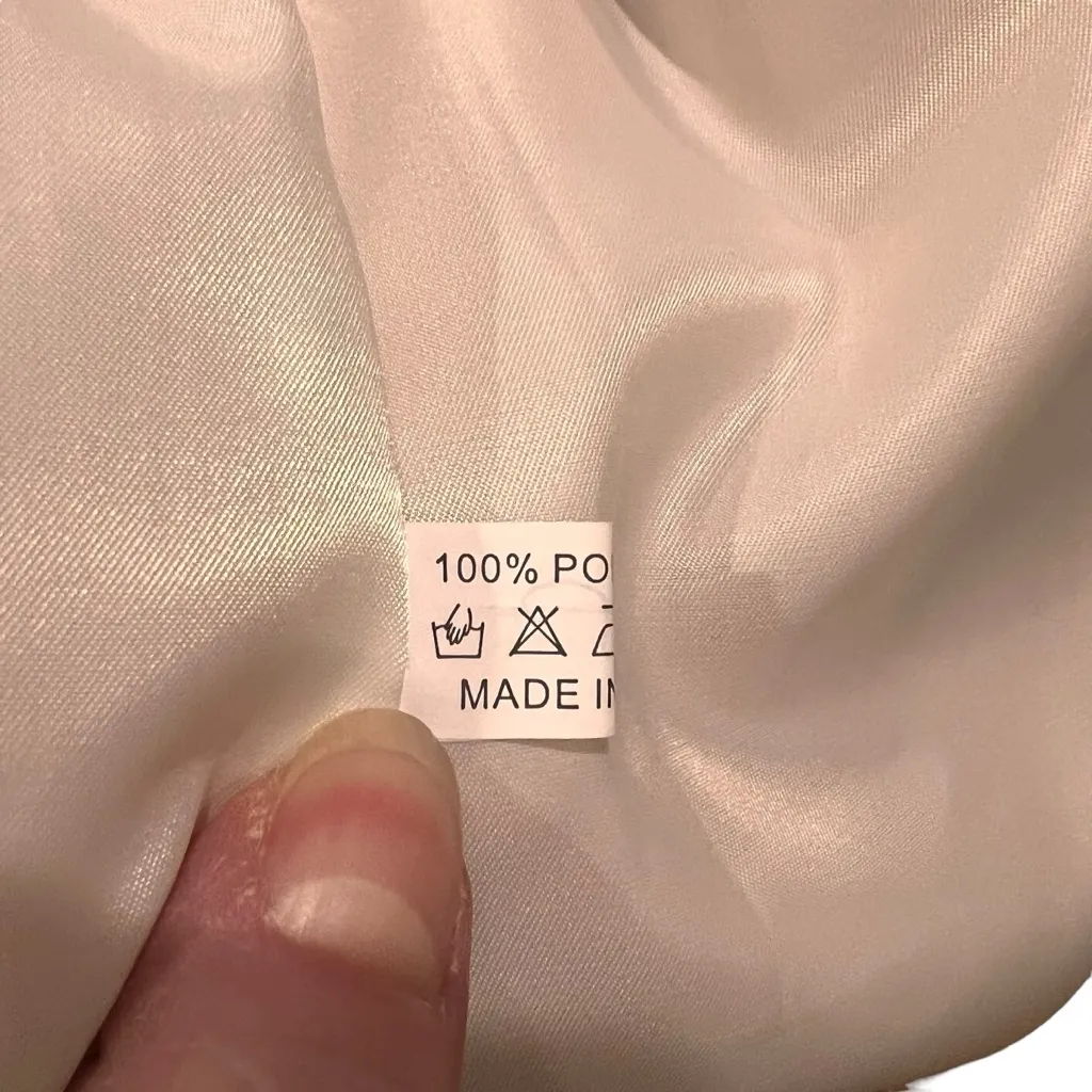 NEW! Lanshifei Women’s Faux Fur Shaggy Jacket Mauve Pink Med Lined Fuzzy Bratz - Image 7