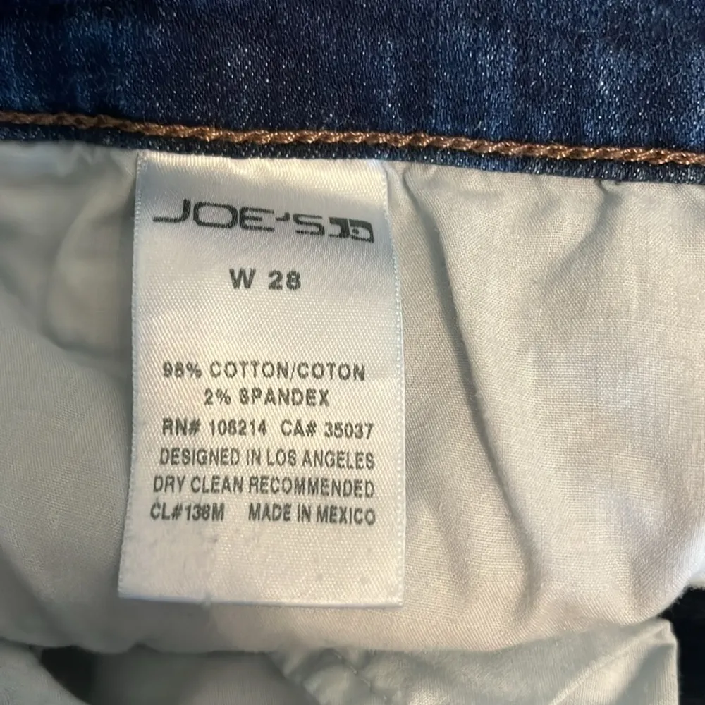 Joe’s Women’s Long Classic Blue Denim Jean Shorts 28 - Image 5