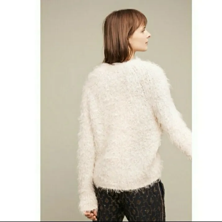 Anthro Knitted & Knotted Bouncle Eyelash V Neck Sweater in Snowfrost Cream XS - Image 2