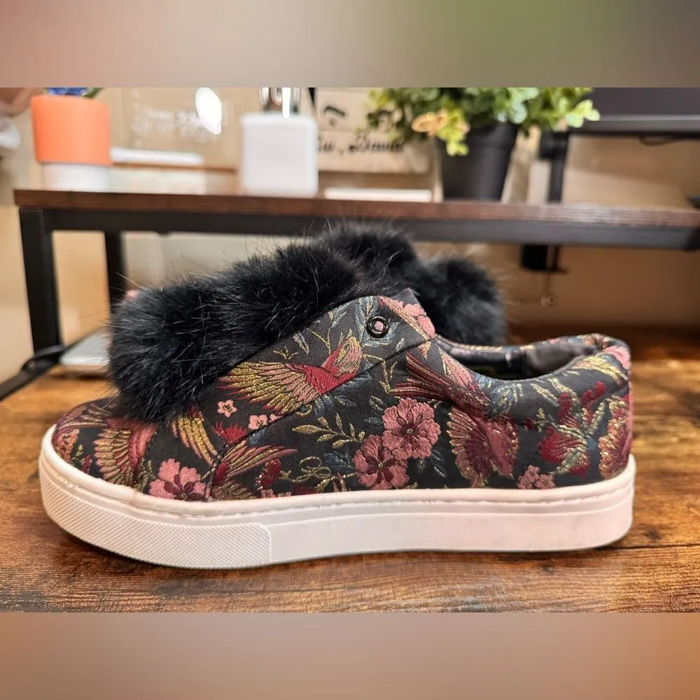 Sam Edelman‎ Tapestry Print Pom Pom Sneakers Size 8.5 - Image 4