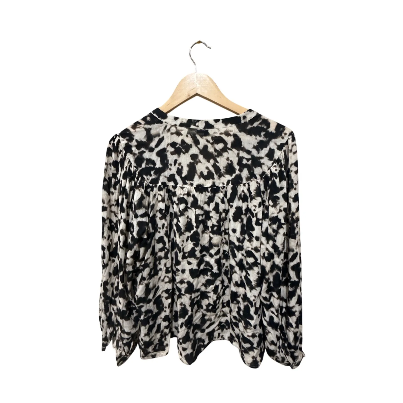 Rails Fable top‎ Blurred Cheetah Size Medium NWOT - Image 7