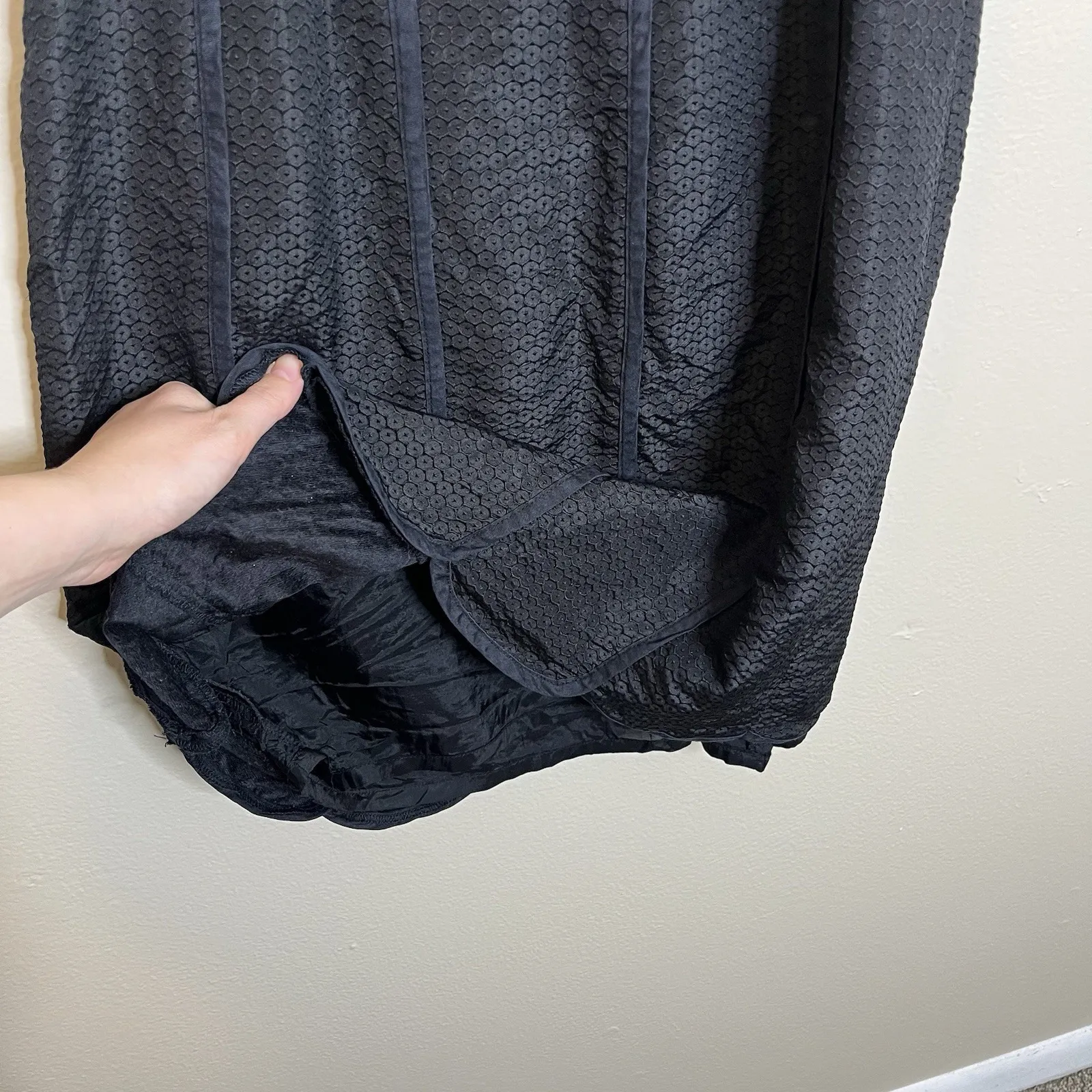 Ann Taylor Dress Silk Scalloped Little Black Classic Minimalist Spaghetti LBD 2 - Image 9