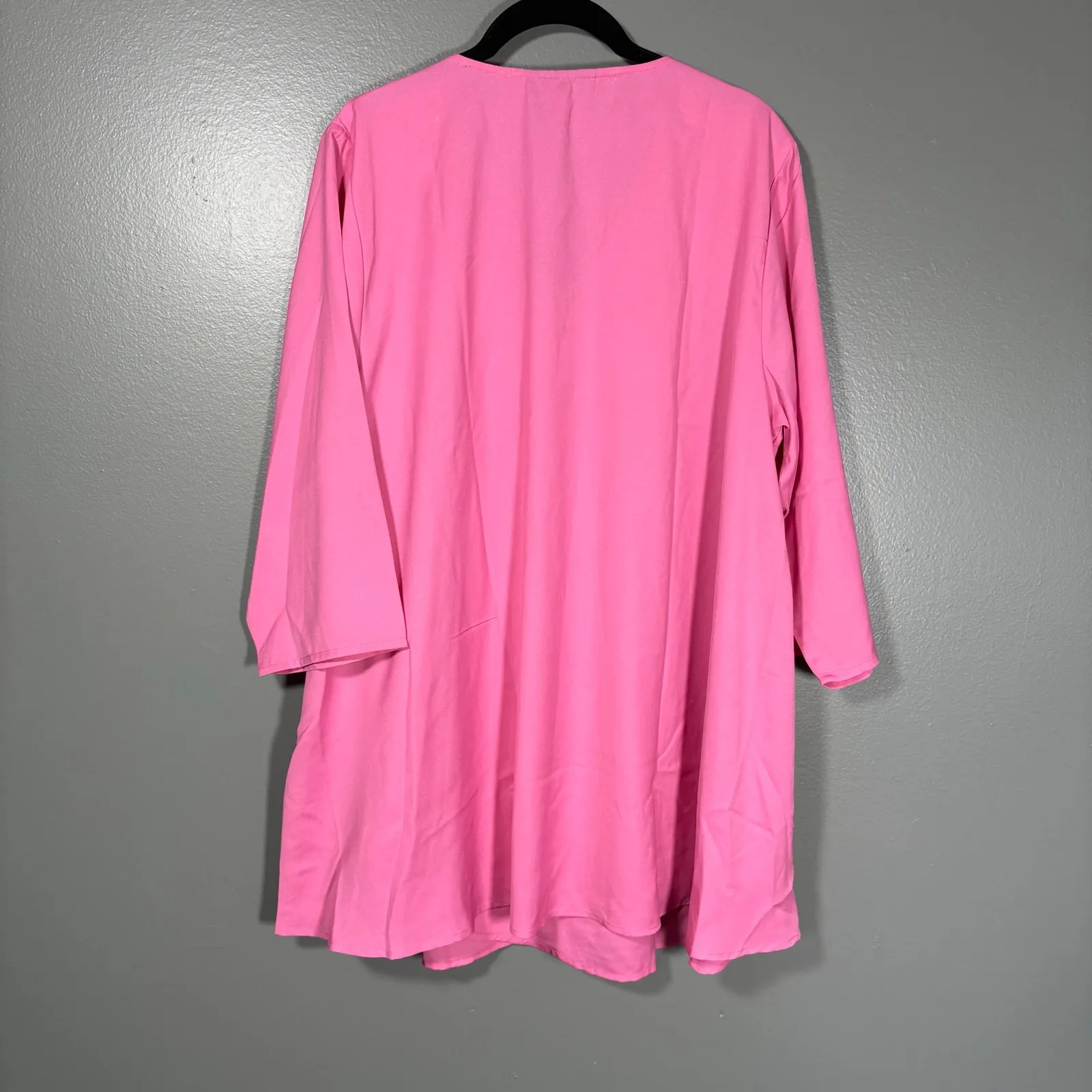 Roaman's NWOT Glam Pink Pearl Trim Neck Tunic Top - Image 7