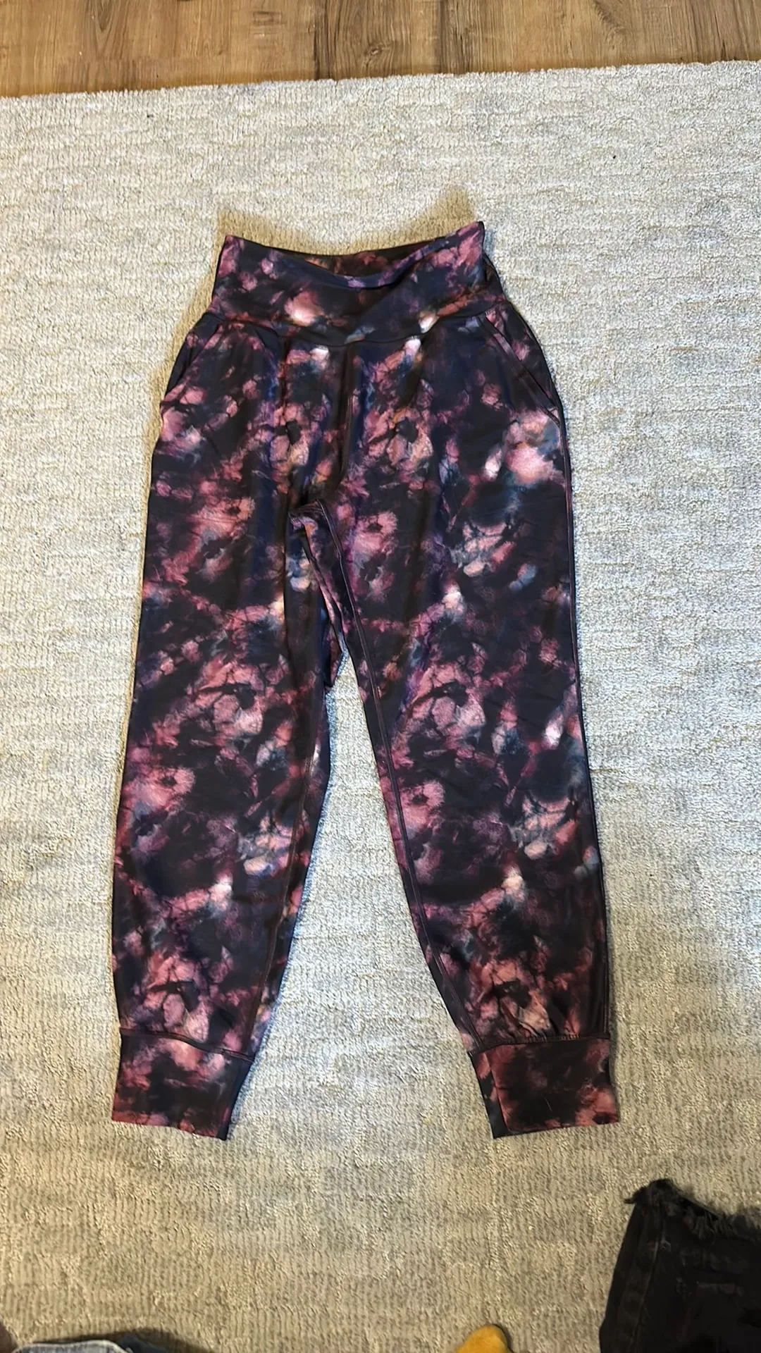 Old Navy Active Powersoft Joggers High-Rise - Image 2