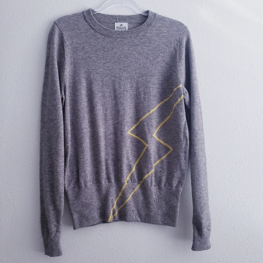 Madeleine Thompson X Aqua Lightning Bolt Crew Neckline Lightweight Sweater Yellow - Image 2