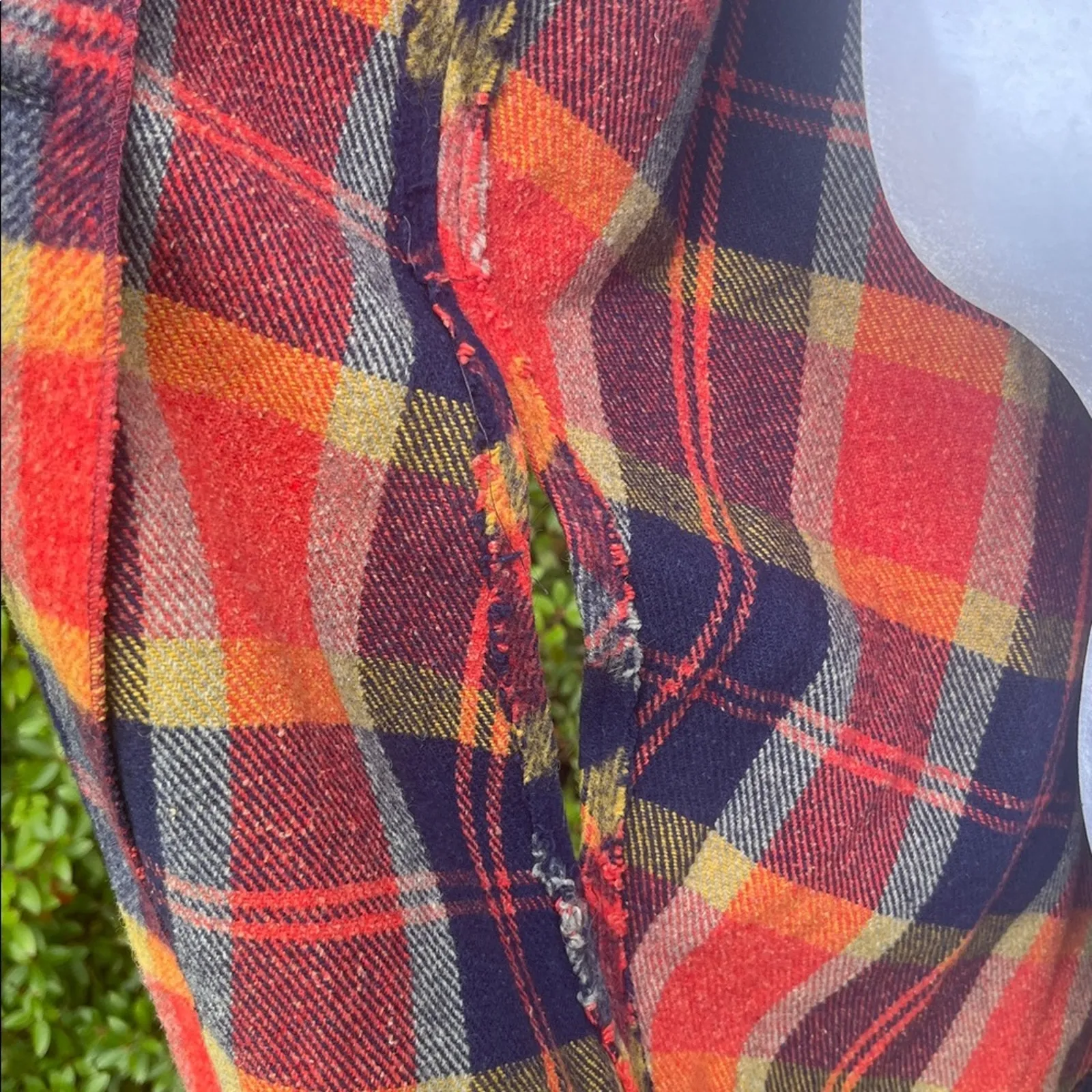 Vintage Red Blue Plaid Wool Blend Cape with Button Closure Size M - Image 8