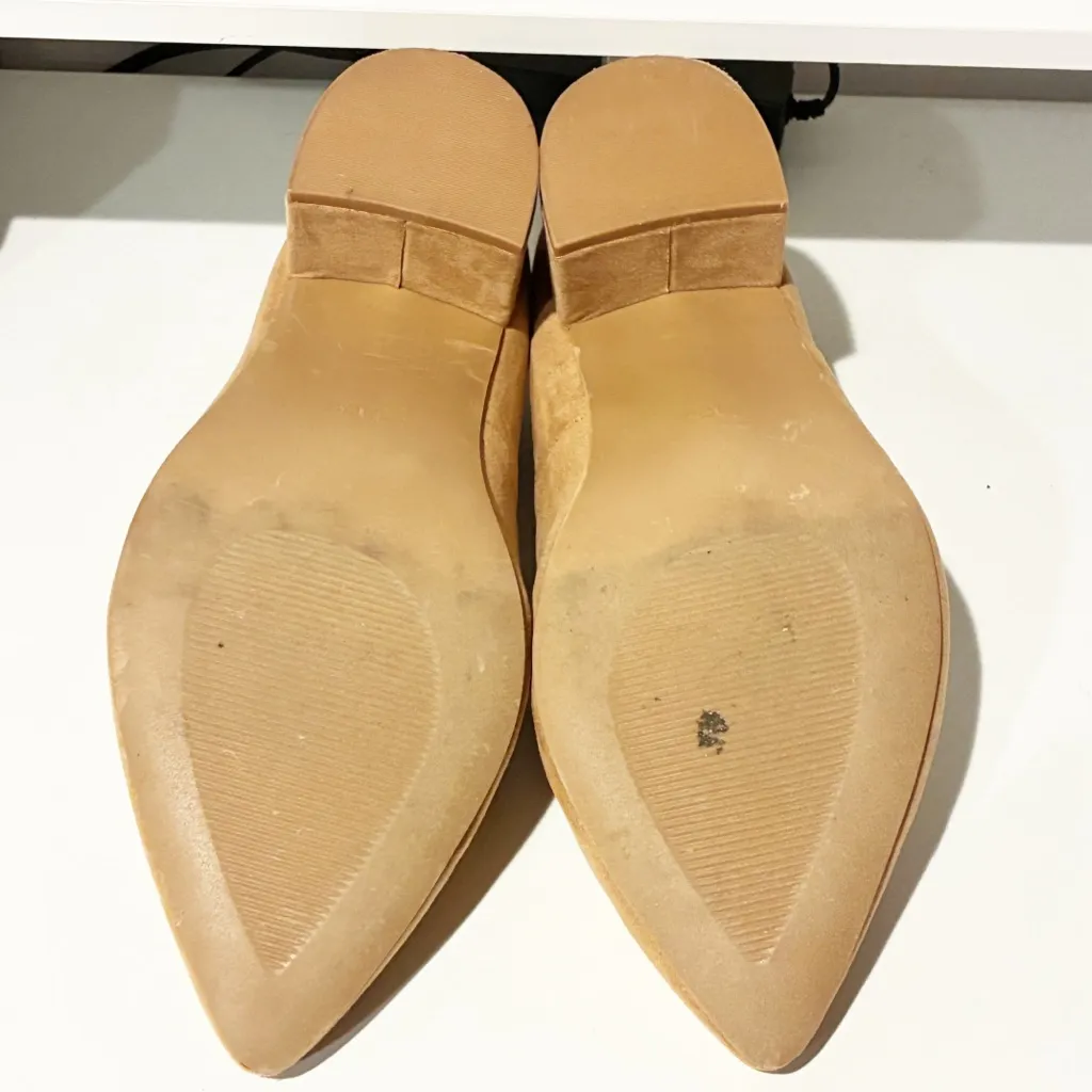 Torrid Tan Wide Width Size 10WW Pointed Toe Block Heel Pump - Image 5