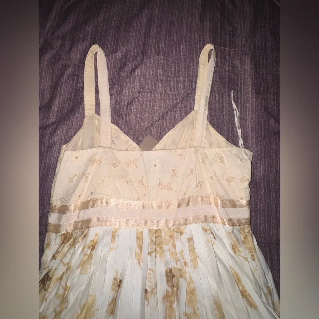 Anthropologie Ivory Floral Lace Dress - Image 8