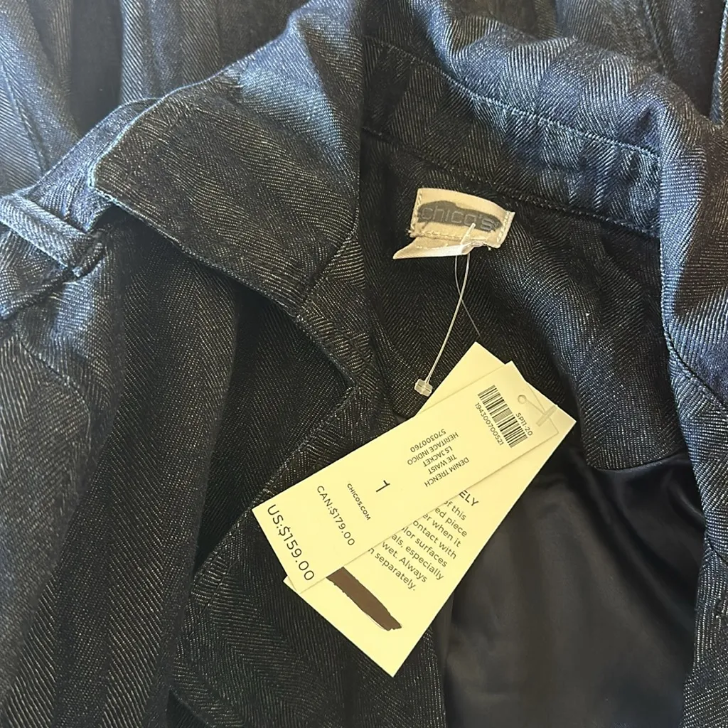 NWT CHICOS DENIM TRENCH TIE WAIST JACKET IN HERITAGE INDIGO SZ-1 US 8/10 - Image 4
