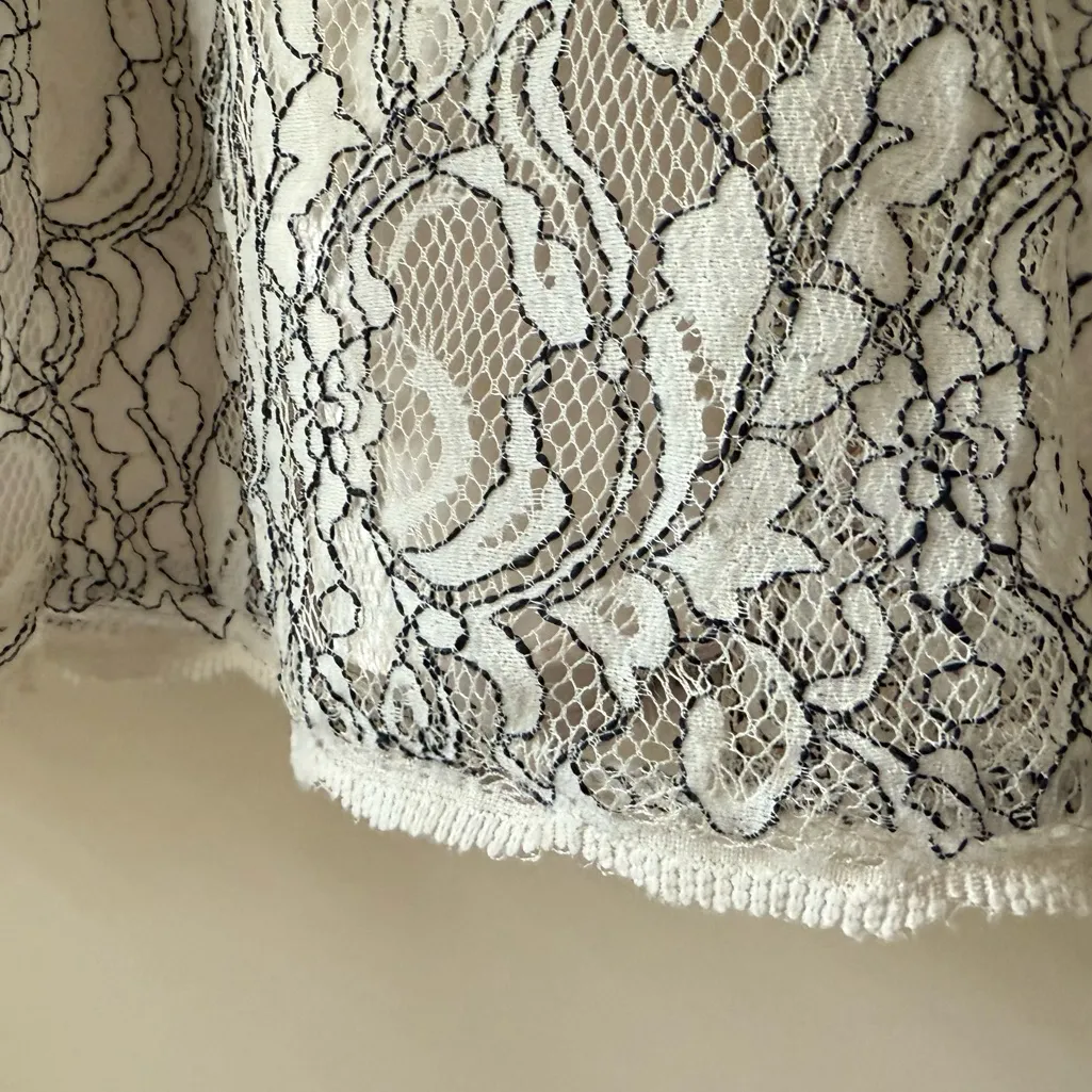 WHBM White House Black Market Ivory Black Lace Bow Semi Formal Dress 2 - Image 4