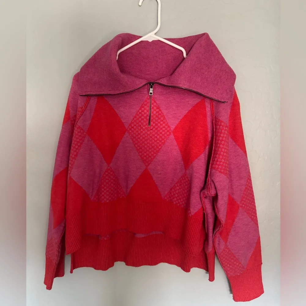 Free People Lucy In the Sky zip collared Red Pink Argyle Sweater oversized XS - Image 2