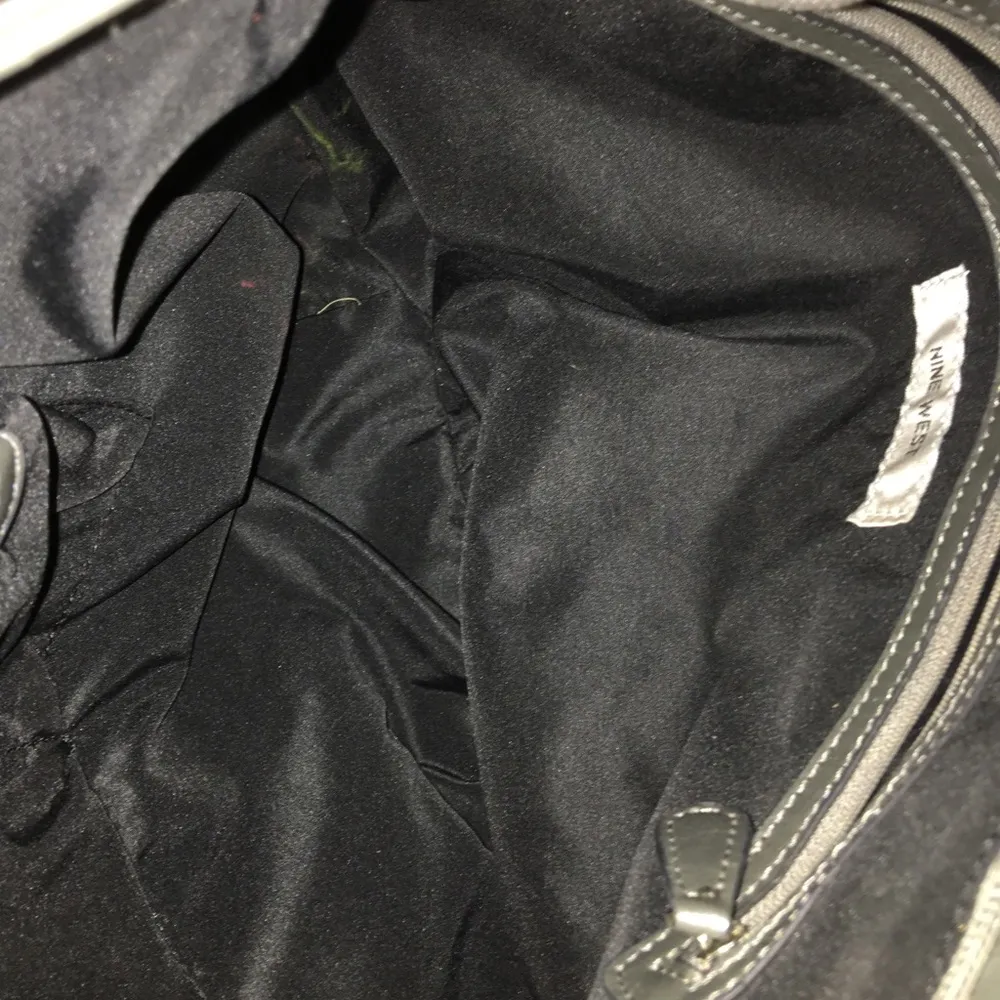 Nine West  Gray Purse - Image 4