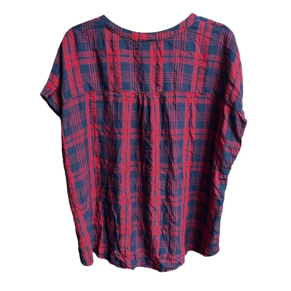 Torrid  Plaid Dolam Button Down Blouse Blue Red Size 2 - Image 2