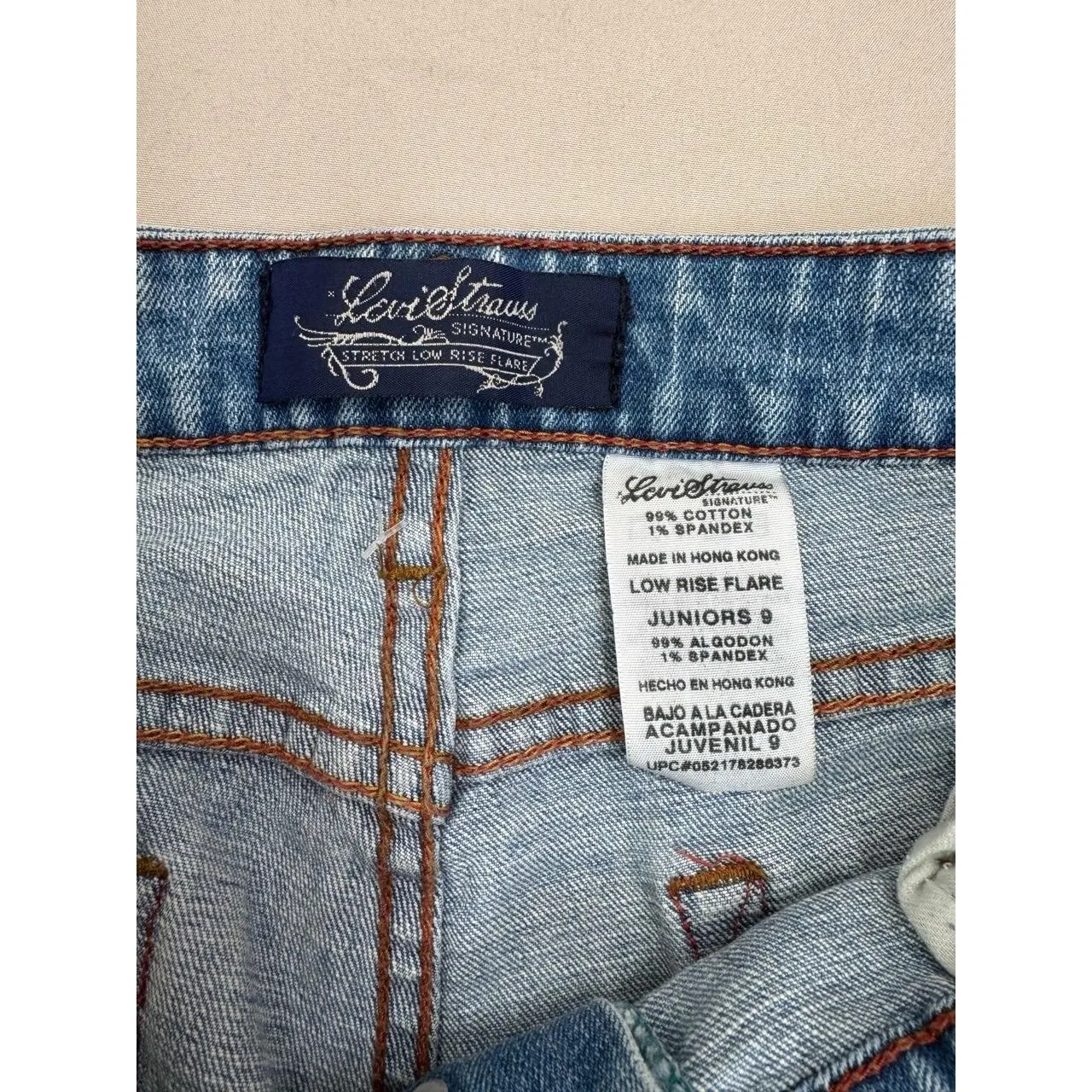 Levi Strauss SIGNATURE Juniors Size 9 Light Blue Denim Low Rise Flare Jeans - Image 9