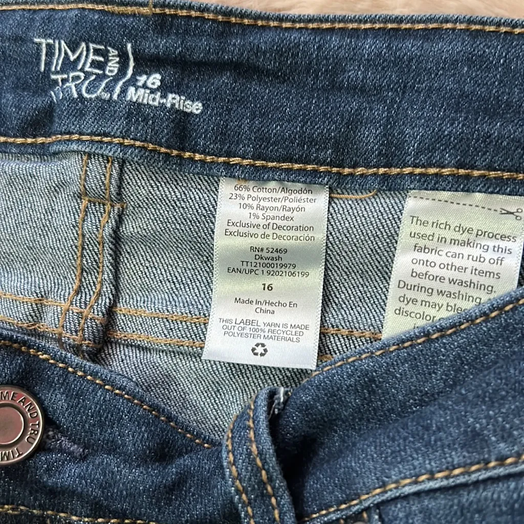 TIME AND TRU blue denim size 16 mid - Image 3