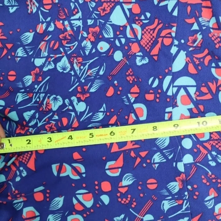 LuLaRoe Vibrant Blue and Red Leggings - Image 5