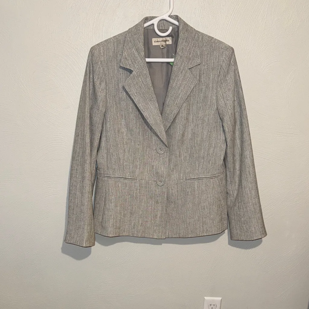 Evan Picone Classic Gray Pantsuit NWT - Image 3