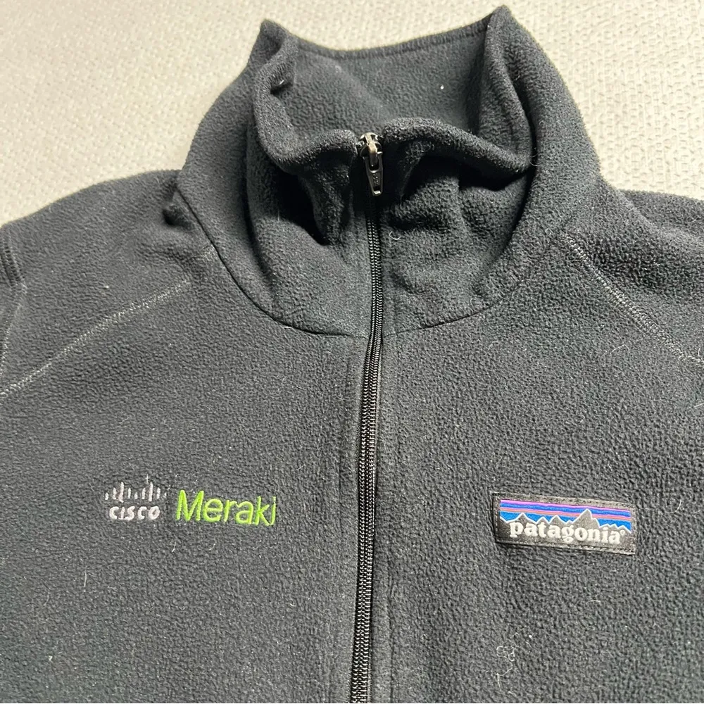PATAGONIA Micro D® Full Zip Black Branded Fleece Pullover Women's Size Small EUC - Image 2