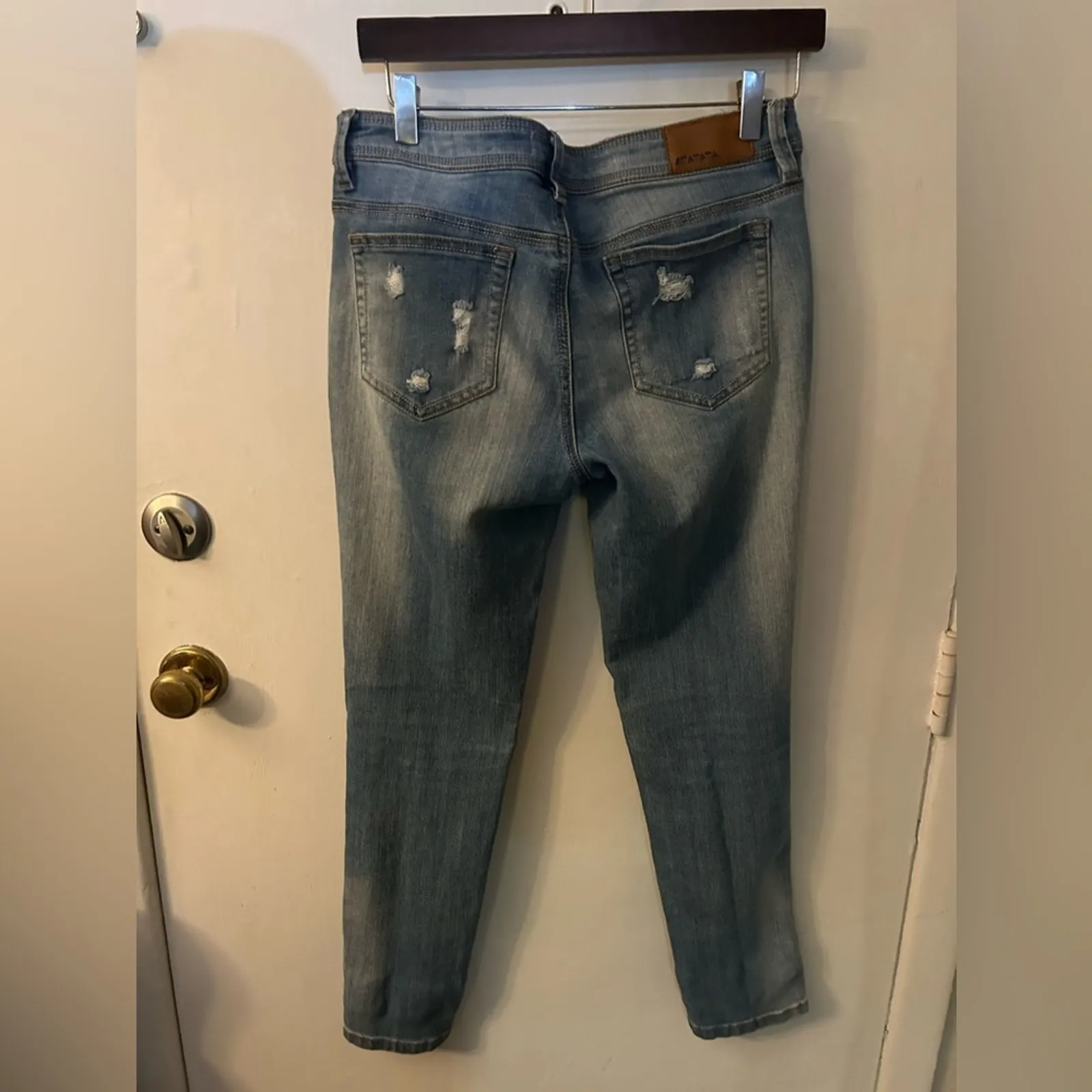 Dollhouse Charley Blue Distressed Denim Jeans Juniors 9 Casual Comfy Bohemian - Image 4