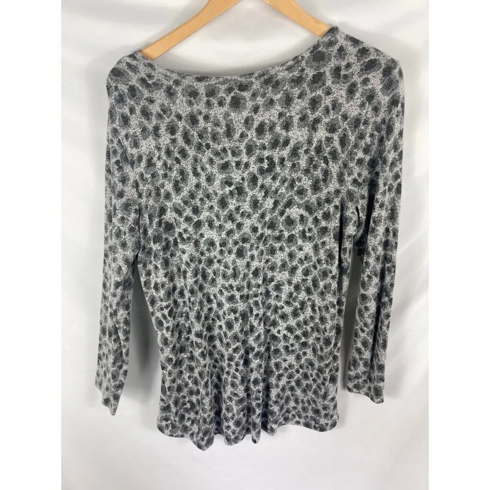 Soma Animal Print Soft Long Sleeve Top Size Medium - Image 3