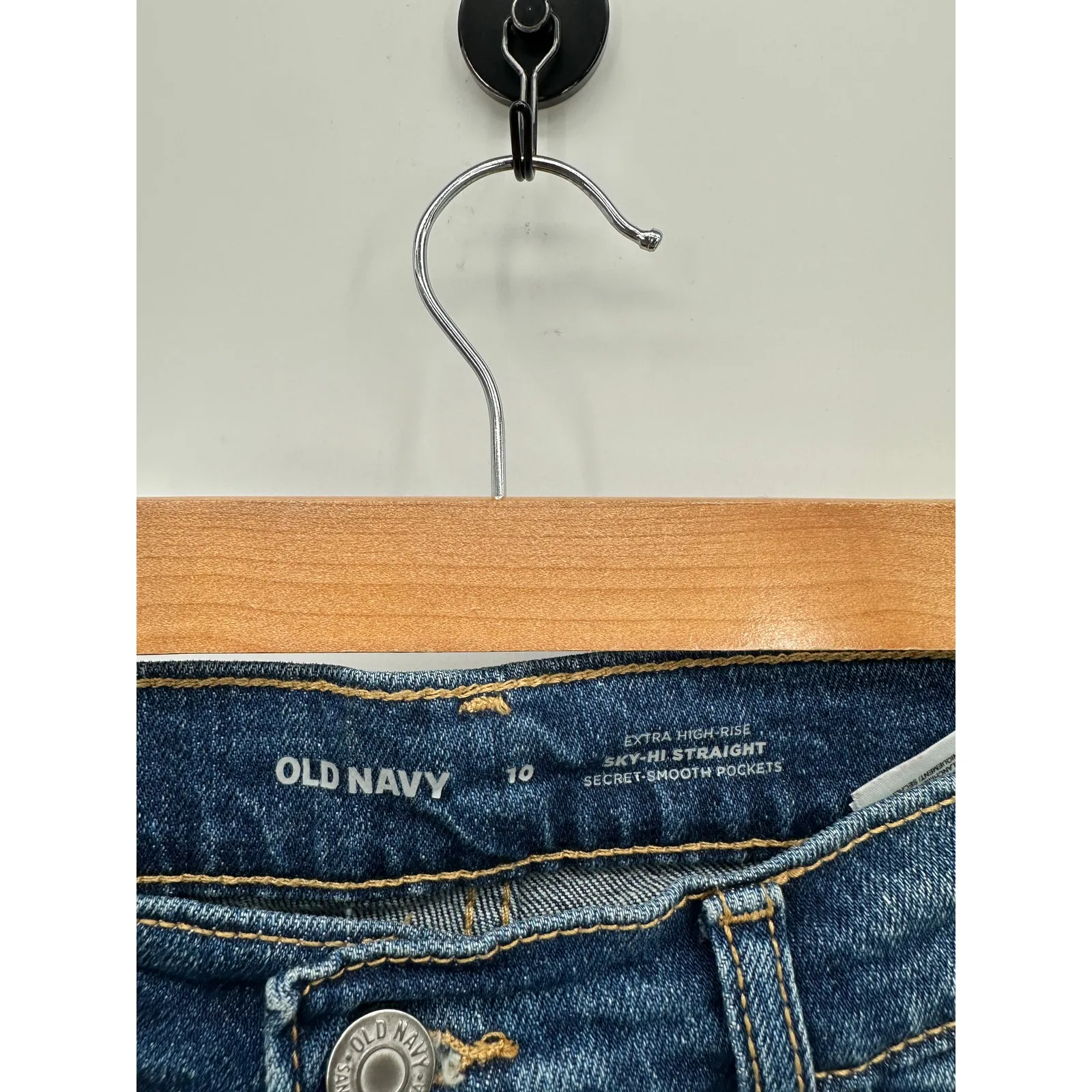 Old Navy Extra High Rise sky-Hi Straight Denim Jeans Women size 10 Cotton - Image 7