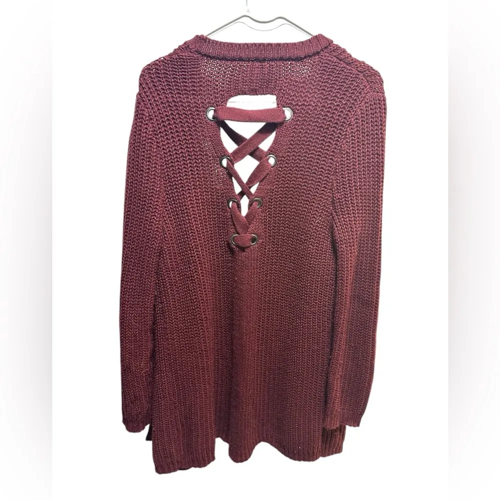 Women's maroon Lace - Image 2