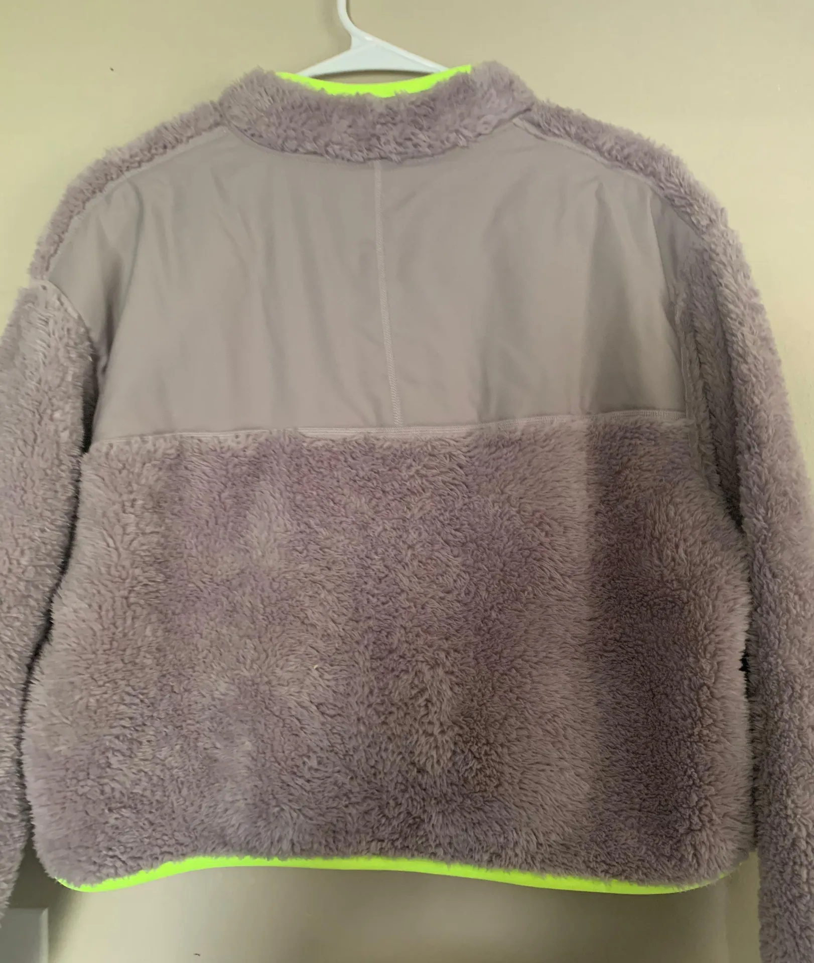Nike Sherpa Cropped Pullover - Image 3