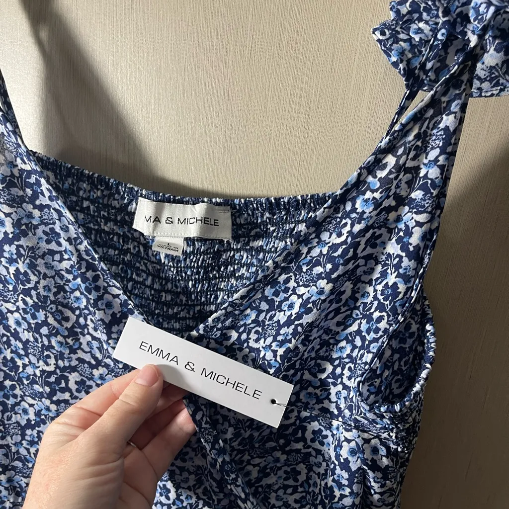 Emma & Michelle NWT large ruffle sleeve tank Blue ruffle Floral Sleeveless Dress - Image 4