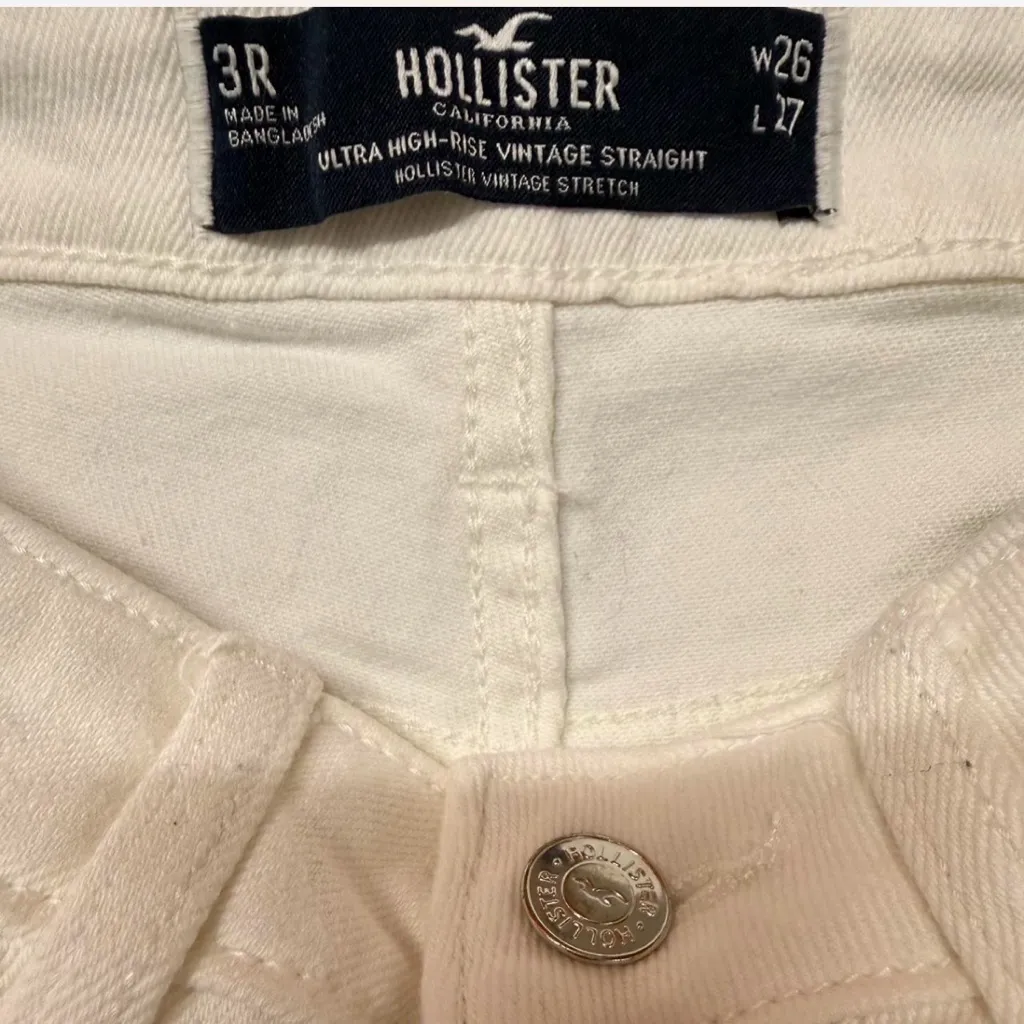 Hollister Women's Ultra High-Rise Straight Jeans White Size 3 - Image 8