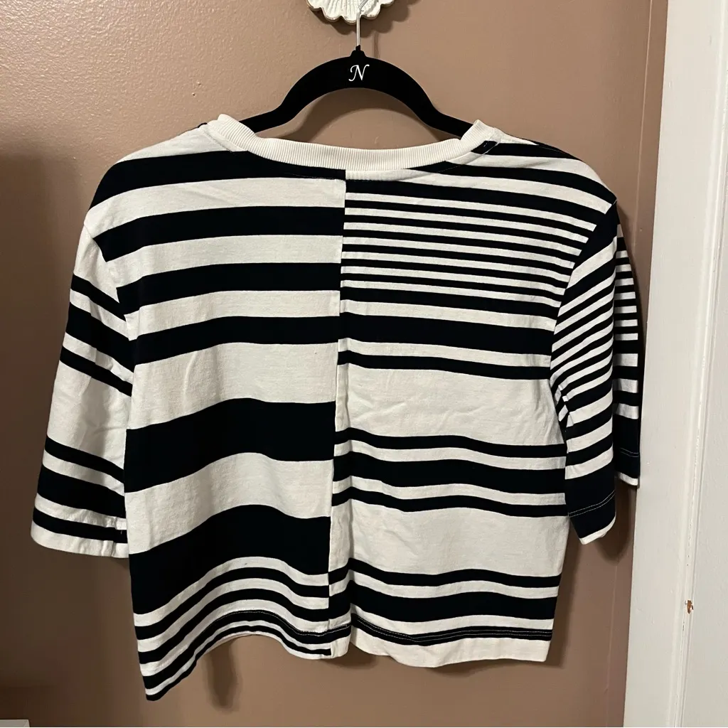 Anthropologie Maeve Navy and White Striped Corey Short Sleeve Boxy Tee - Image 4