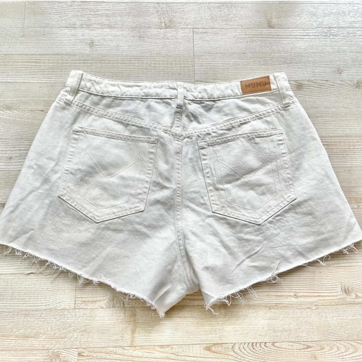Show Me Your MuMu Philly Pinch Waist Shorts‎ | Seasalt White Size 31 - Image 5