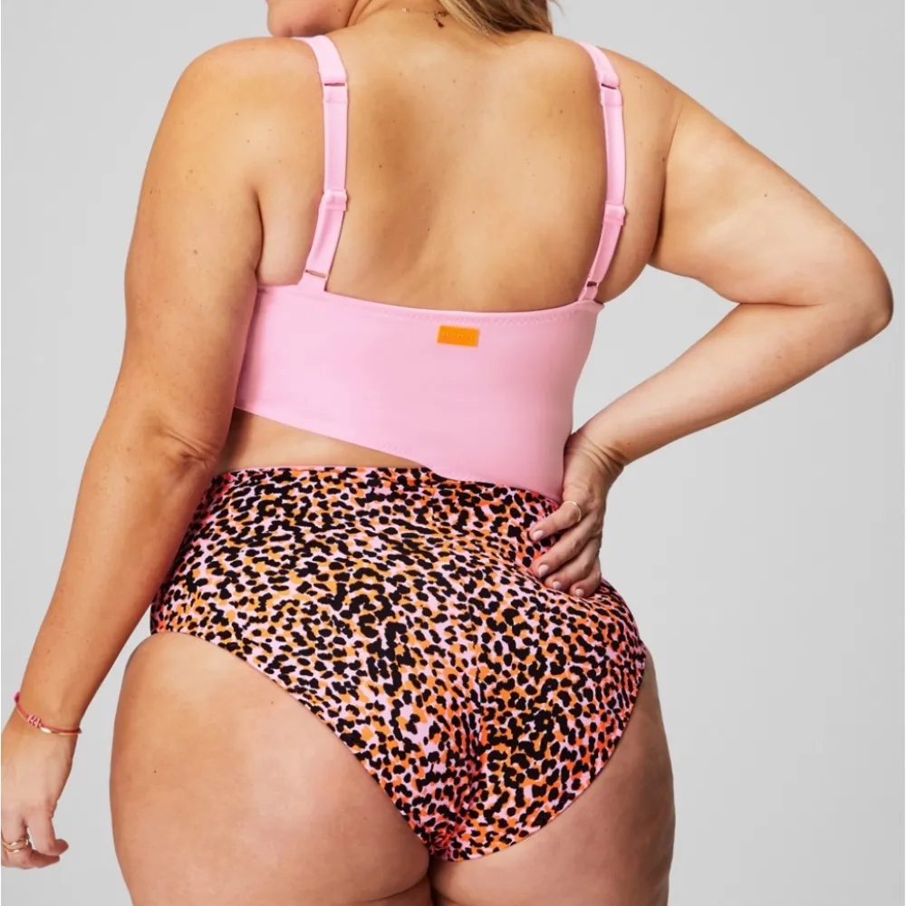 Fabletics  Asymmetrical Cutout Shaping One-Piece Swimsuit Pink Size Large Cheetah - Image 2