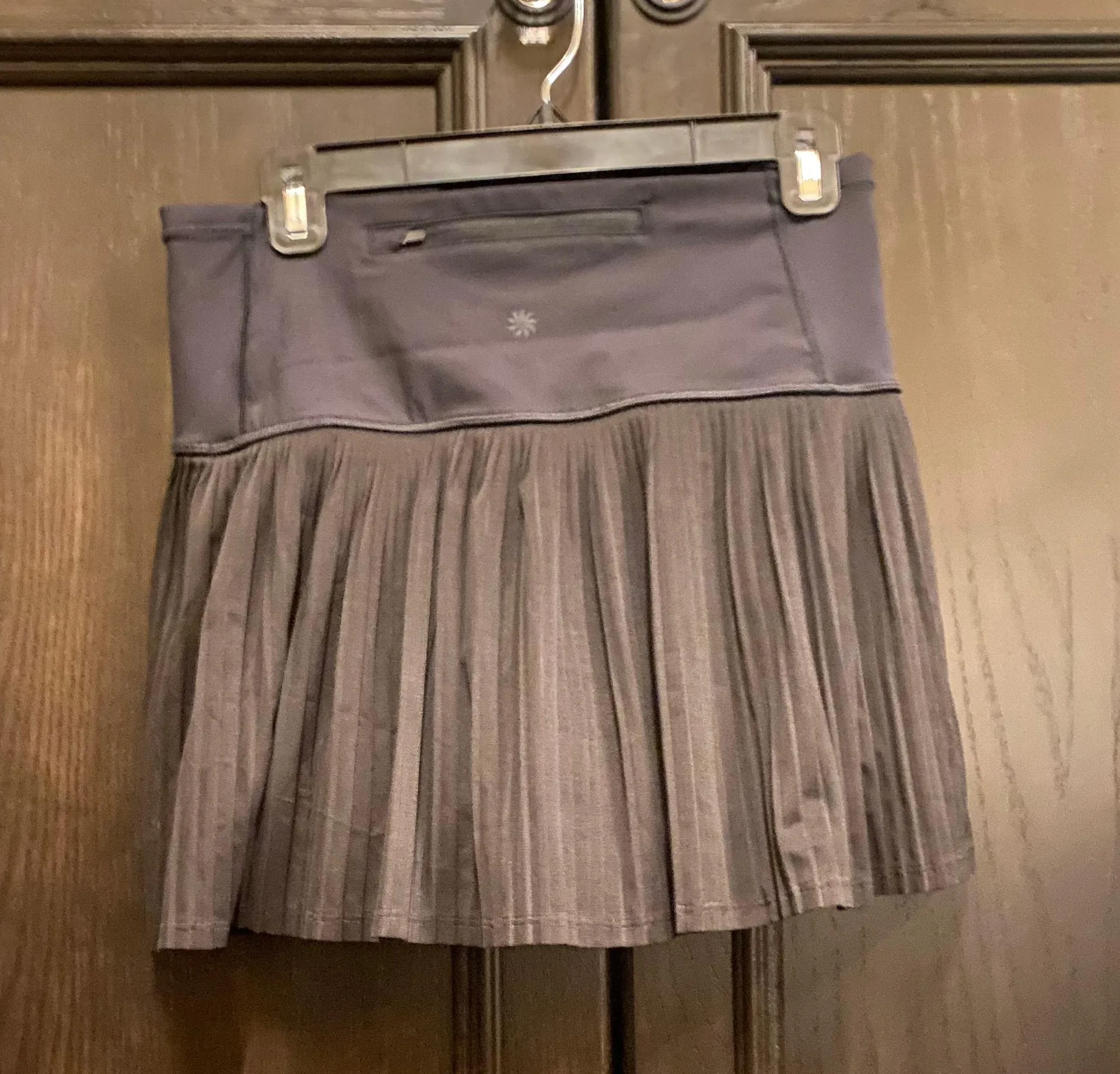 Athleta Black Pleated  Skirt - Image 3