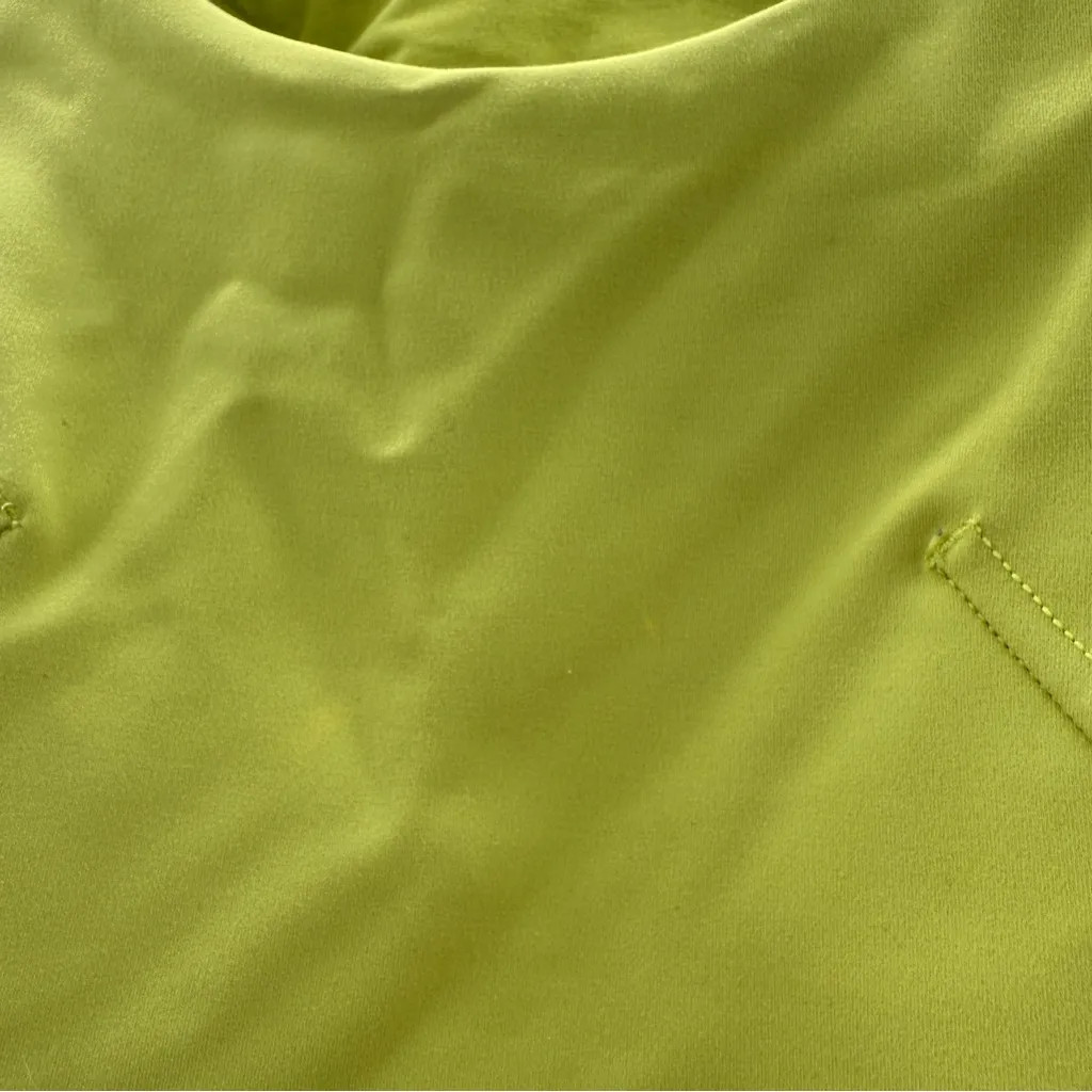 Lululemon Invigorate Training Tank Top in Wasabi Green Sz 2‎ - Image 8